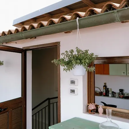Guest House Ortigia Calarossa Apartamento *