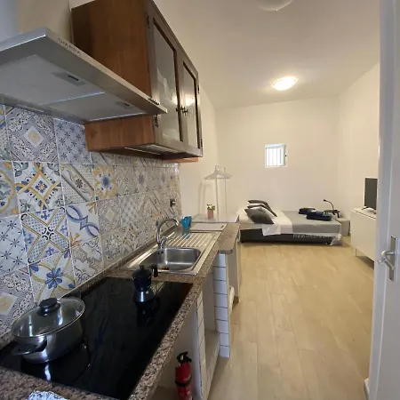 Guest House Ortigia Calarossa *